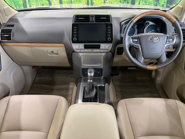 グループ総在庫数約30,000台!!全国の系列店からメーカー・車種問わずご紹介出来るので、あなたにピッタリのお車が見つかるはずです♪まずはお問い合わせ下さい☆