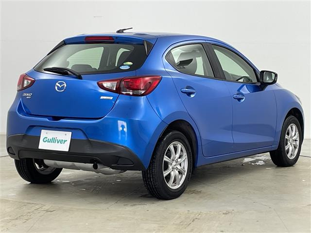 デミオ1.3 13C 4WD