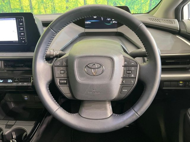 �y�����v�����X�e�A�����O�z�㎿�Ȋv���g�p���邱�ƂŁA��ɂ����������݂ƂĂ��^�]���₷���n���h���ł���