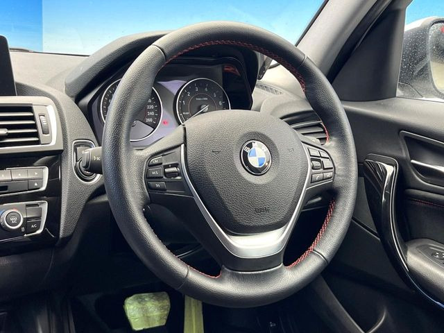 ���n���h�����̃X�������Ȃ��A���ꂢ�ȏ�Ԃ��ێ����Ă���܂��B�e�X�C�b�`���̓�����m�F�ς݂ł��B