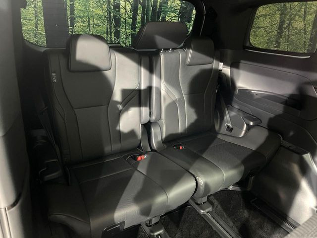 3��ڃV�[�g�͂�������ԗǍD����l�ł��������ƍ����Ē����܂��̂ŁA��l���ł̂��o���������N���N�ł��􂲉Ƒ��ŁA�C�̒m�ꂽ���ԂŁA�h���C�u�ɍs���̂��y���݂ł��ˁ�