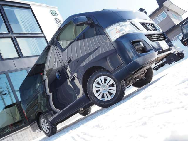 ���Ԃ̏�ԂŋC�ɂȂ镔�����������܂�����A���[���ɂČf�ڒ��ȊO�̉摜�⓮��������肷�邱�Ƃ��\�ł�!�J�[�Z���T�[�o�R�ɂĂ��₢���킹�������A���ڃ��[��:world_clovercars@yahoo.co.jp�܂ł��A����������