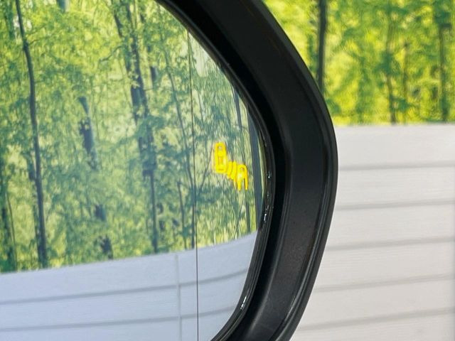 �y�u���C���h�X�|�b�g���j�^�[�z���s���A�h�A�~���[�̎��p�ɂȂ�₷���ӏ��Ɍ㑱�Ԃ��ڋ߂���ƃT�C�h�~���[�̃����Y�Ɍx����\��!�h���C�o�[�ɒ��ӊ��N�����Ă���܂��B