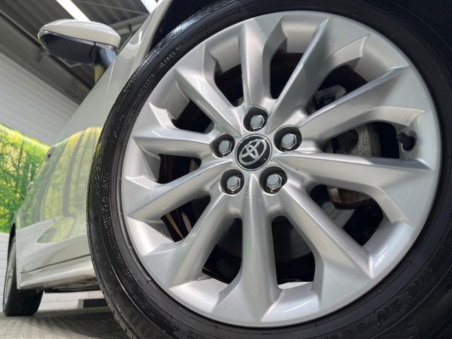 �y����16�C���`�A���~�z�C�[���z�O�ςɃ}�b�`���������A���~�z�C�[���𑕒����Ă���܂��B�e��ЊO�A���~�z�C�[����A�X�^�b�h���X�^�C�����戵�����Ă���܂��B���񂲑��k����������