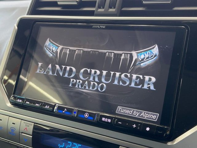 【BIG-X9インチナビ】人気の大画面BIG-Xナビを装備。専用設計で車内の雰囲気にマッチ!ナビ利用時のマップ表示は見やすく、テレビやDVDは臨場感がアップ!いつものドライブがグッと楽しくなります♪