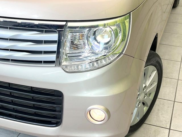 �yHID�w�b�h���C�g�z���ɖ��邭�O�����Ƃ炵�Ă����̂ŁA���V����Ԃ̑��s�������E�ǍD�ň��S���Ă���肢�������܂��B