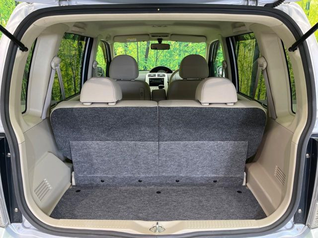 ���i�̂���������ʋ΁A���}���ɏ\���ȉ׎��X�y�[�X���m�ۂ��Ă���܂�