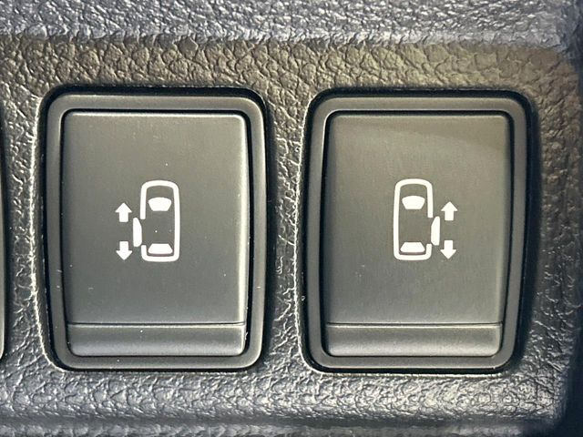 �y�����p���[�X���C�h�h�A�z�X�}�[�g�L�[��^�]�Ȃ̃X�C�b�`�Ō�ȗ����X���C�h�h�A�̊J���\���d��������͂����ăh�A���J����K�v�������A�����Ȃ��q�l�ł��ȒP�ɊJ���߂ł����K�ł���