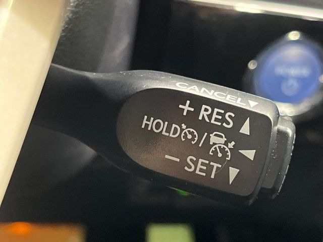 �y���[�_�[�N���[�Y�R���g���[���z�������H�ł̒��������s���y��!!�����ő��x��ۂN���[�Y�R���g���[�����A�Փˌy���V�X�e���ƘA�g���A�O���̎ԗ������m���ĎԊԂ�ۂ悤�ɑ��x���߂��Ă���܂�!!