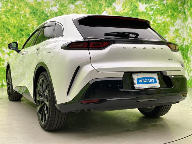 クラウンスポーツ2.5 Z E-Four 4WD