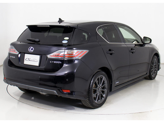 ���I�ȃ��A�r���[�Ō�����܂��B�����ȘȂ܂��͍����ԂȂ�ł͂ł��B