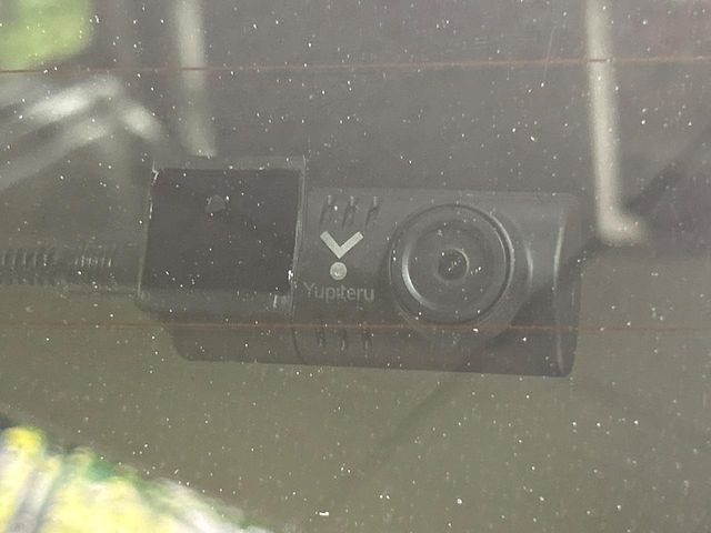 �y�h���C�u���R�[�_�[�z�h���C�u���R�[�_�[����!���s���͂������A������^�]�⎖�̂ɑ��������ہA�f���ŋL�^���A����̃��X�N�ɔ����܂��B���L�^�pSD�J�[�h�͂��q�l�����g�ł��������������K�v������܂��B