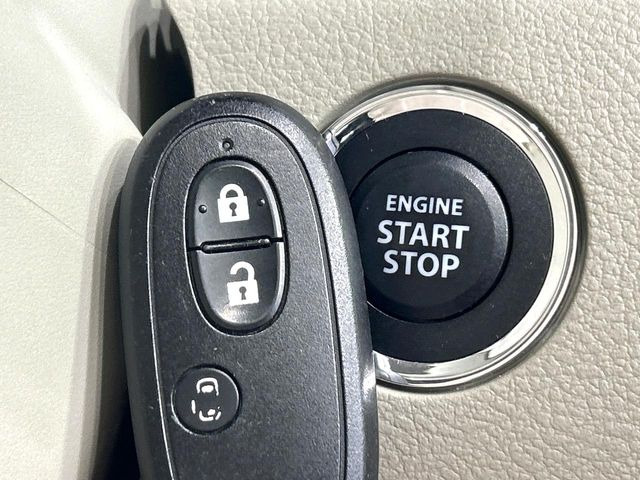 �y�A�h�o���X�g�L�[�z�J�o����|�P�b�g�ɓ��ꂽ�܂܂ł��h�A�̎{���E�������\�ȃX�}�[�g�L�[�𑕔��B�G���W���̃I���E�I�t�����J�M�����o���K�v����������Ƃ��Ă��֗��ł���