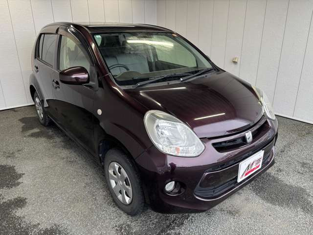 ���ʎԂ́u�T�[�r�X�J�[�G���Y �{�X�v�A�y�����Ԃ́u�T�[�r�X�J�[�G���Y �����X�v���炨�T�������܂��B