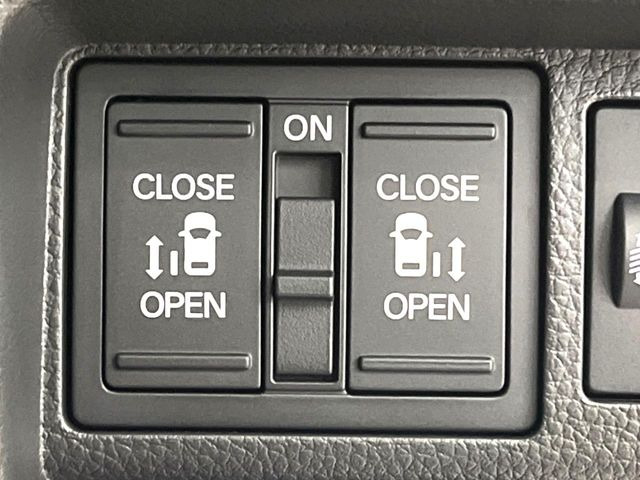 �y�����p���[�X���C�h�h�A�z�X�}�[�g�L�[��^�]�Ȃ̃X�C�b�`�Ō�ȗ����X���C�h�h�A�̊J���\���d��������͂����ăh�A���J����K�v�������A�����Ȃ��q�l�ł��ȒP�ɊJ���߂ł����K�ł���