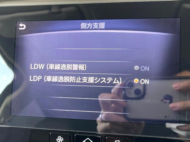 �y�Ԑ���E�x��z���H��̔�(��)����F�����A�Ӑ}�������s���̎Ԑ�����͂ݏo�������ɂȂ������A���[�^�[���̌x�����ƃu�U�[�Œ��ӊ��N���Ă������S�E���S�@�\�ł���