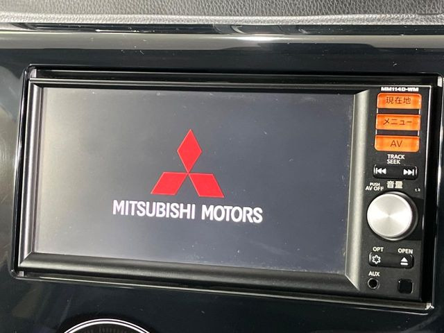 �y�����i�r�z�l�C�̏����i�r�𑕔����Ă���܂��B�i�r�̎g���₷���͂������A�I�[�f�B�I�@�\���[��!�L�����v�◷�s�͂������A�ʋ΂┃�����ȂǕ��i�̃h���C�u���y�����Ȃ�͂���