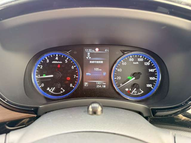 �C�ɂȂ邨�Ԃ�����܂�����E�̓d�b�ԍ����璼�ڂ��X�ɂ��₢���킹���������B�x�����@����ԗ����A��Ԃ܂łȂ�ł������������Ē����܂��B�X�^�b�t�ꓯ���A�����҂����Ă���܂��B