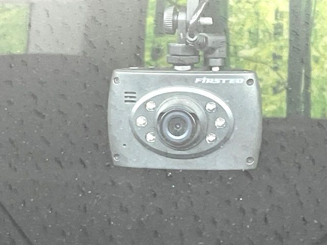 �y�h���C�u���R�[�_�[�z���S�E���S�ȃJ�[���C�t�ɕK�{�̃h���C�u���R�[�_�[�𑕔�!���s���͂������A������^�]�⎖�̂ɑ��������ۂ̏󋵂��f���ŋL�^���A����̃��X�N�ɔ����܂��B