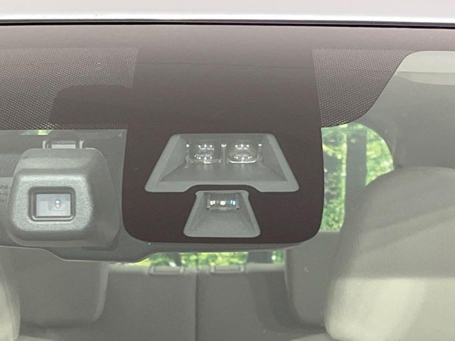 �y�O�He-Assist�z���s���ɑO���̎ԗ�����F�����A�Փ˂������Ȏ��͌x��ƃu���[�L�ŏՓˉ���Ɣ�Q�y�����A�V�X�g�B�����S�Ƀh���C�u�����y���݂��������܂��B