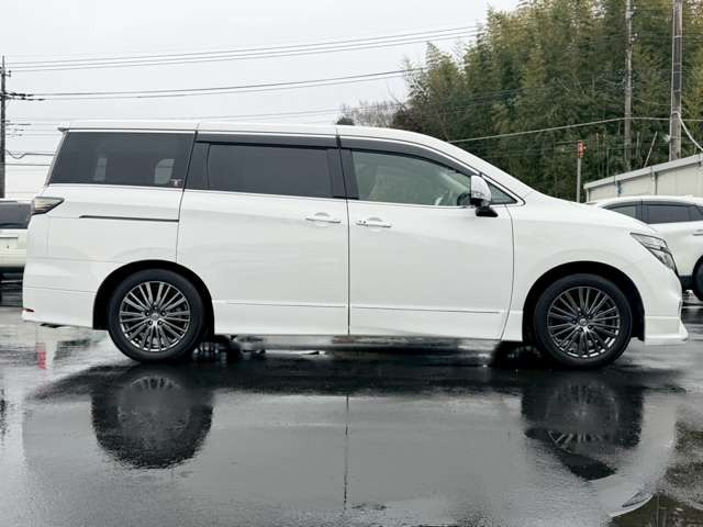 ���X�݌ɂ͊O���A�����N���[�j���O��ɓW�����A�����Ď��̏C�����̗L���A���[�^�[��������̗L������O�ҋ@�ւɂ�錟����S����{���Ă���܂��B�Ԍ��A�����A����h�������ЂőΉ��ł��܂��̂ł����S���������B