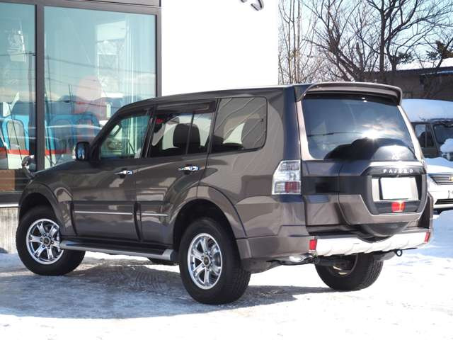 �ЊO�̃I�v�V�����AHDD�i�r��ETC�A�G�A����18�C���`AW�Ȃǂ̃I�v�V���������p�Ӓv���܂�!���Ȃ������̈�������`�������Ē����܂���