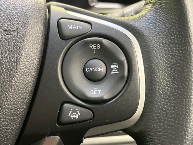 �y�A�_�v�e�B�u�N���[�Y�R���g���[���z�������H�ł̒��������s���y��!!�����ő��x��ۂN���[�Y�R���g���[�����A�Փˌy���V�X�e���ƘA�g���A�O���̎ԗ������m���ĎԊԂ�ۂ悤�ɑ��x���߂��Ă���܂�!!