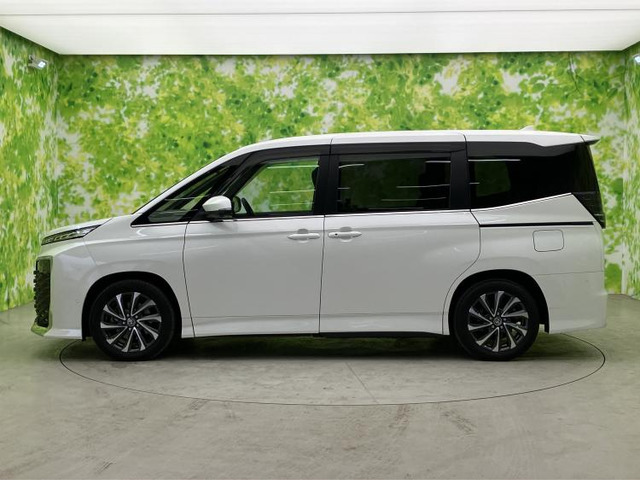 ヴォクシー1.8 ハイブリッド S-Z