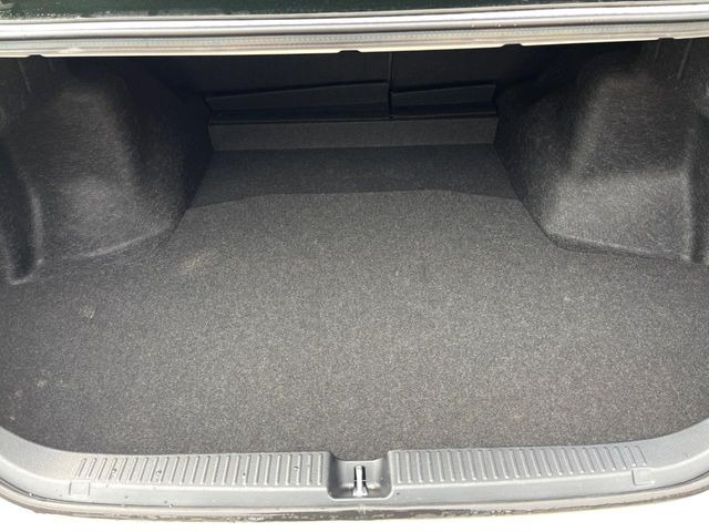 ���i�̂���������ʋ΁A���}���ɏ\���ȉ׎��X�y�[�X���m�ۂ��Ă���܂��B