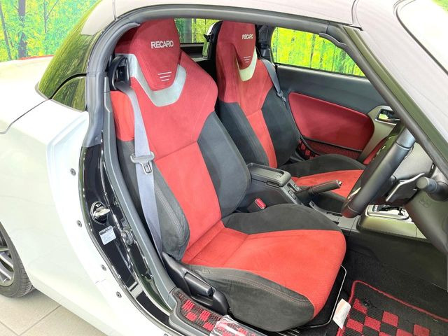 �^�]�ȃV�[�g���͎g�p�������Ȃ��A�ǍD�ȏ�ԂƂȂ��Ă��܂��B���J�Ɏg���Ă������Ƃ��悭�킩��܂��ˁB