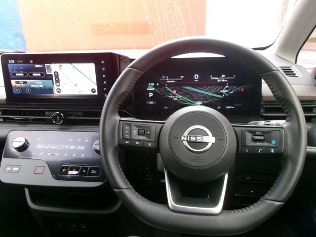 セレナ1.4 e-4ORCE ハイウェイスターV 4WD