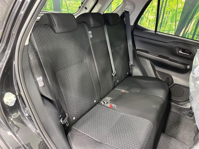 ���i���ȃI���W�i���t���A�}�b�g���I�v�V�����ɂĂ��p�ӂ��Ă���܂��B���D���ȃf�U�C����J���[�����Ԃɍ��킹�đI��ł����������Ƃ��ł��܂���