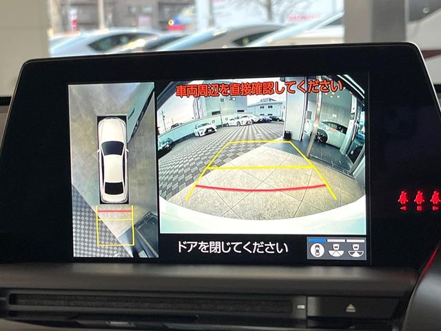 �y�p�m���~�b�N�r���[���j�^�[�z��p�̃J�����ɂ��A�ォ�猩���낵���悤�Ȏ��_��360�x�N���}�̎��͂��m�F���邱�Ƃ��ł��܂������p�������m�F���₷���A�����ꏊ�ł̐؂�Ԃ��⒓�Ԃ��X���[�Y�ɍs���܂��B