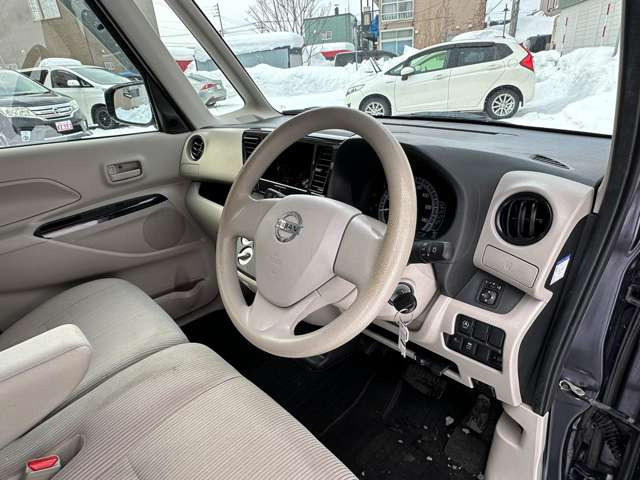 ���̋Ǝ҂ɂ������ې􂢁A�V�[�g�̃^�o�R�Ȃǂɂ��R�Q���̃��y�A��(�L��)�������Ă���܂��B