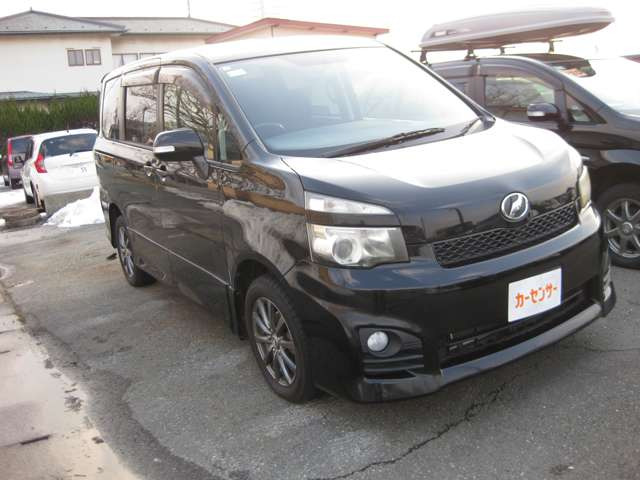 ヴォクシー2.0 ZS 4WD