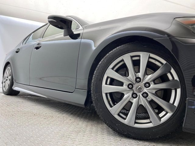 �y�����I�v�V����19�C���`�A���~�z�C�[���z�����I�v�V�����z�C�[���𑕒��B���s���\�̌���ɉ����A�O�ς����X�^�C���b�V���ɂȂ��Ă��܂��B