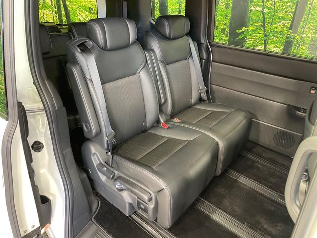 ���ڒ����̓E�H�[�N�X���[�ƂȂ��Ă���܂��B���ڂƎO��ڂ̈ړ�����~�肪�Ƃ��Ă��y�ɂȂ�̂ŁA���~��̍ۂ��X�g���X�������邱�Ƃ͂���܂����