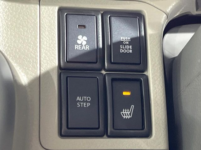 �y�V�[�g�q�[�^�[�z�������ɏd�󂷂�V�[�g�q�[�^�[!�G�A�R����葁�����܂��Ă����̂Ŋ�����̐l�����S�ł��ˁ�G�A�R���̉����͊������邩����A�Ƃ������ɂ����������߂ł��B