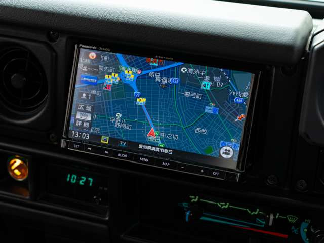 ランドクルーザー704.2 LX ディーゼル 4WD