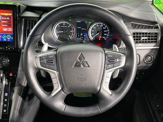 �y�����v�����X�e�A�����O�z�㎿�Ȋv���g�p���邱�ƂŁA��ɂ����������݂ƂĂ��^�]���₷���n���h���ł���