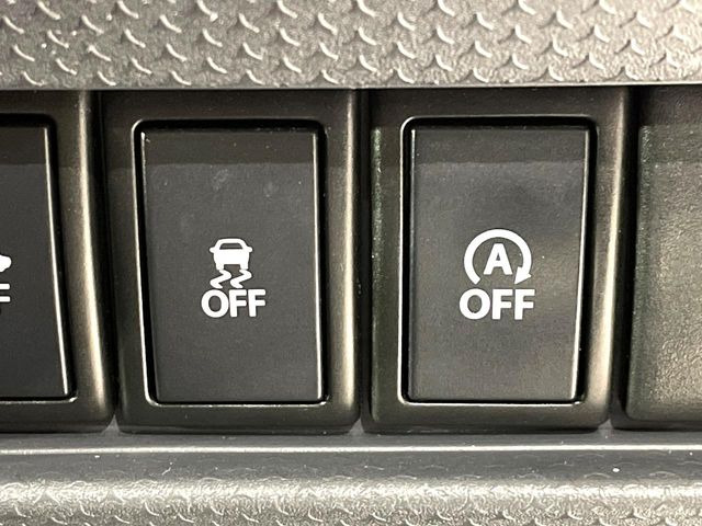 �y�A�C�h�����O�X�g�b�v�z�ԐM����a�؂Œ�Ԃ����ۂɃG���W�����~���A���ʂȔR���̏����}���܂��B�R��������ی�ɂȂ���@�\��G���W���̓u���[�L�𗣂��΍Ďn�����܂��B