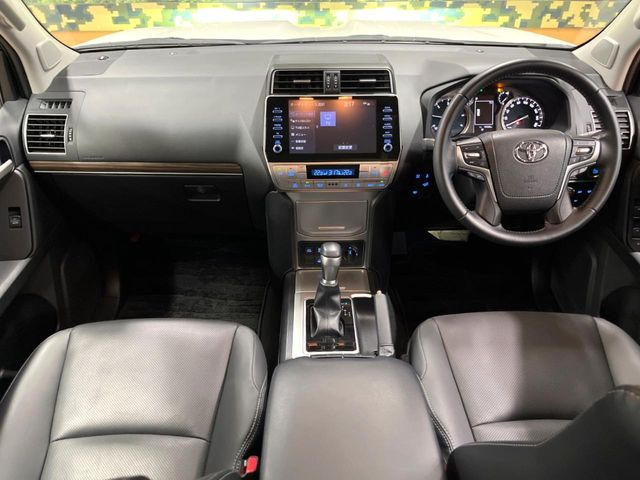 グループ総在庫数約30,000台!!全国の系列店からメーカー・車種問わずご紹介出来るので、あなたにピッタリのお車が見つかるはずです♪まずはお問い合わせ下さい☆