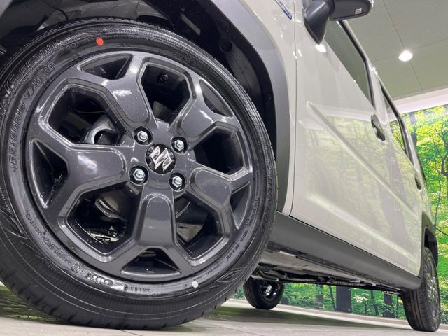 �y����15�C���`�A���~�z�C�[���z�O�ςɃ}�b�`���������A���~�z�C�[���𑕒����Ă���܂��B�e��ЊO�A���~�z�C�[����A�X�^�b�h���X�^�C�����戵�����Ă���܂��B���񂲑��k����������