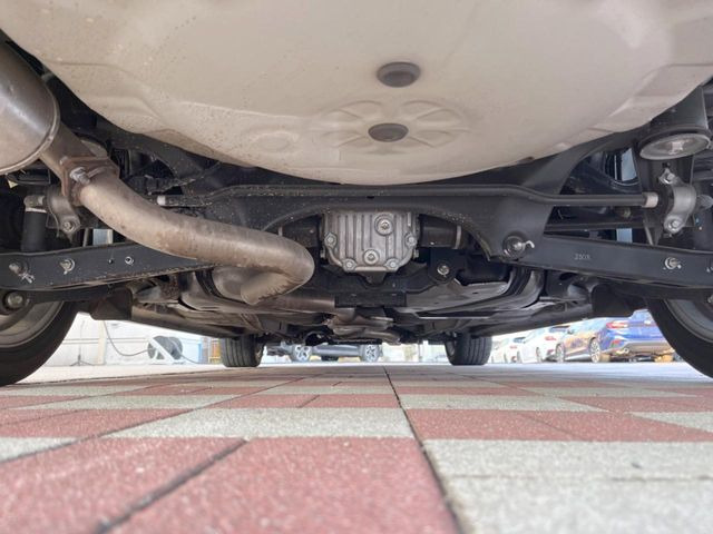 ����肪���ꂢ�Ȃ����ɁA�h�K���H�̎{�H���I�X�X���B�~��n��͂������A���ݕ��ɂ��Z���̕���A��Ń}�����E�E�B���^�[�X�|�[�c���������ɂ��D�]���������Ă���܂��B