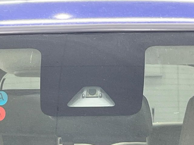 �y�Փˌy�����u�z���s���ɑO���̎ԗ�����F�����A�Փ˂������Ȏ��͌x��ƃu���[�L�ŏՓˉ���Ɣ�Q�y�����A�V�X�g�B�����S�Ƀh���C�u�����y���݂��������܂��B