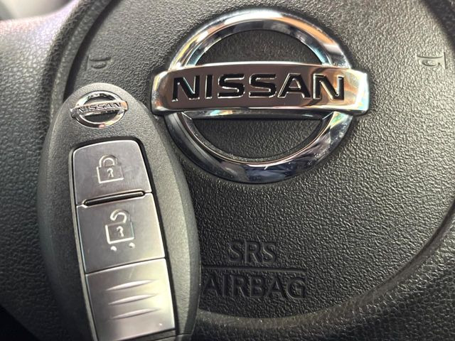 �y�C���e���W�F���g�L�[�z�J�o����|�P�b�g�ɓ��ꂽ�܂܂ł��h�A�̎{���E�������\�ȃX�}�[�g�L�[�𑕔��B�G���W���̃I���E�I�t�����J�M�����o���K�v����������Ƃ��Ă��֗��ł���