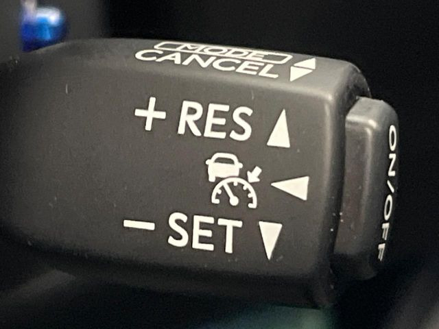 �y���[�_�[�N���[�Y�R���g���[���z�������H�ł̒��������s���y��!!�����ő��x��ۂN���[�Y�R���g���[�����A�Փˌy���V�X�e���ƘA�g���A�O���̎ԗ������m���ĎԊԂ�ۂ悤�ɑ��x���߂��Ă���܂�!!