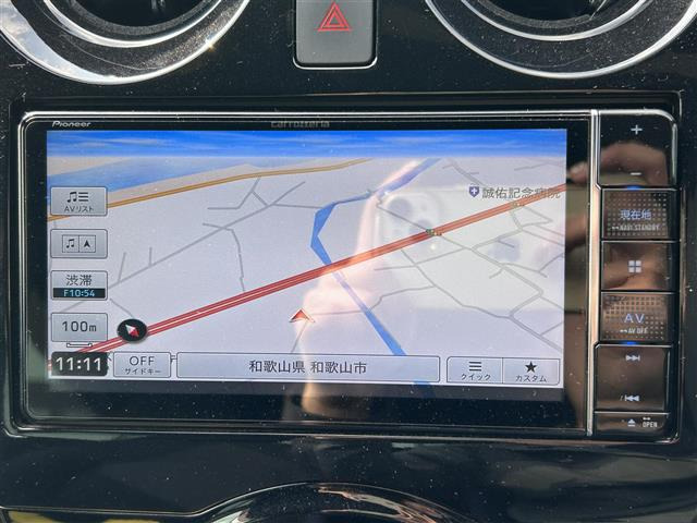 ノート1.2 e-POWER X ブラックアロー