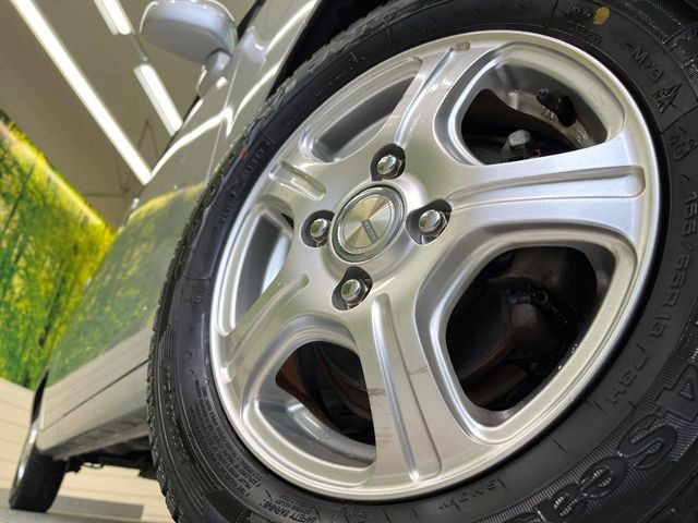 �y13�C���`�A���~�z�C�[���z�O�ςɃ}�b�`�����A���~�z�C�[���𑕒����Ă���܂��B�e��A���~�z�C�[����A�X�^�b�h���X�^�C�����戵�����Ă���܂��B���񂲑��k����������