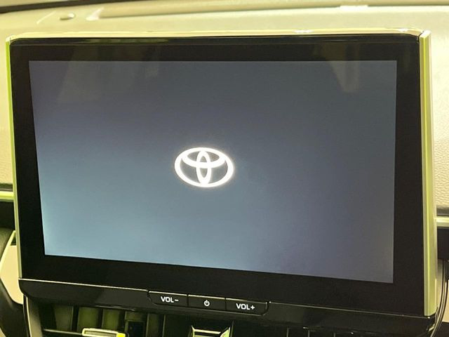 �y10.5�C���` �f�B�X�v���C�I�[�f�B�I�z���ʂ̃f�B�X�v���C��AppleCarPlay��AndroidAuto�����p�\�B�傫�ȉ�ʂŃX�}�z�i�r�A�v���������p���������܂���